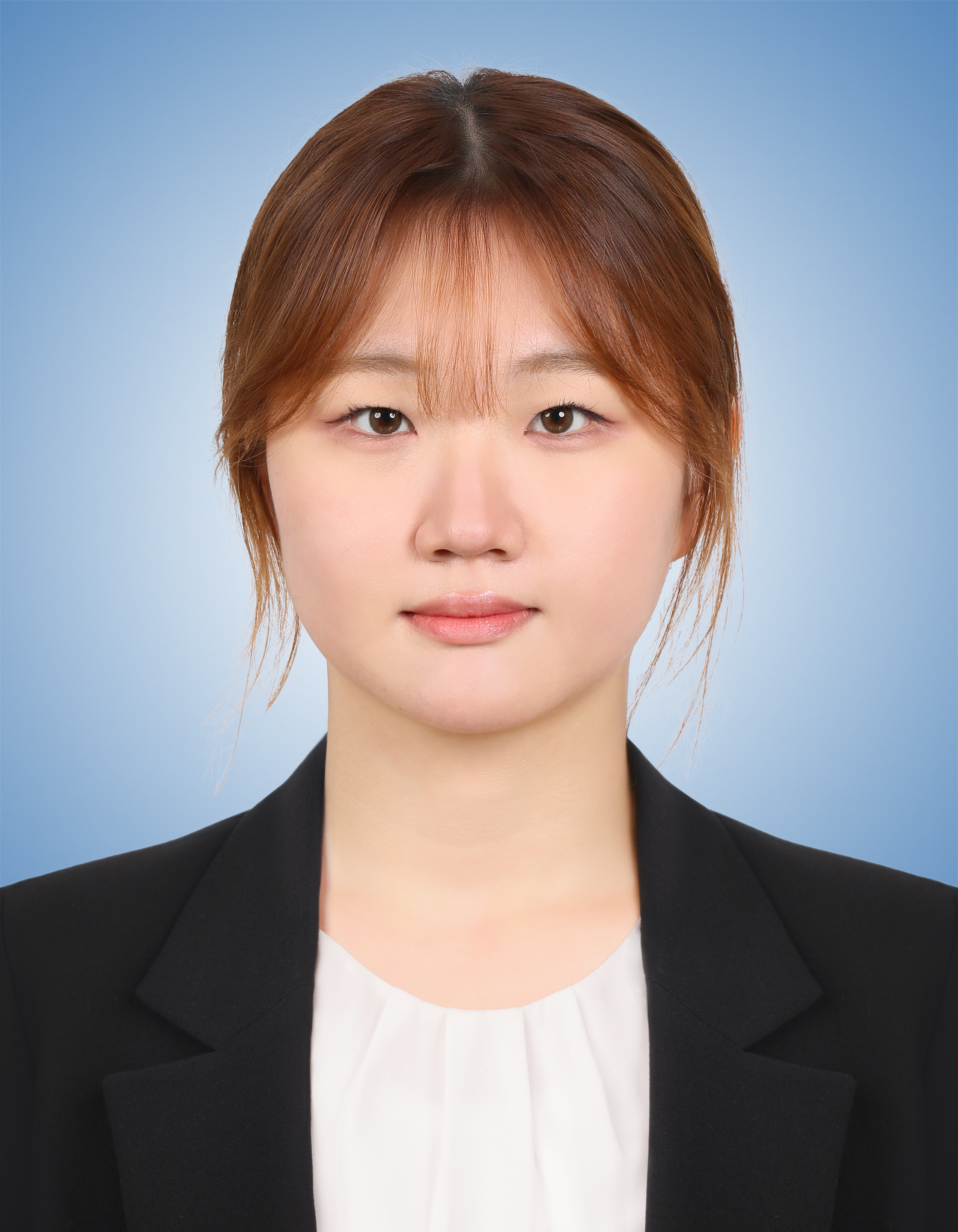 김수연